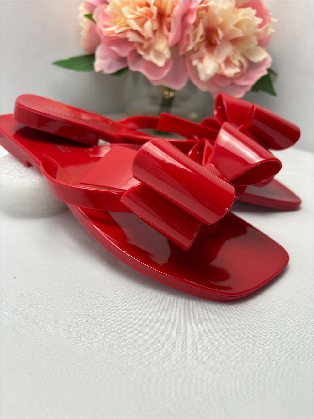 Jeffrey Campbell Women’s 7 Glossy Red Jelly Flip Sandals #707 - Picture 5 of 13